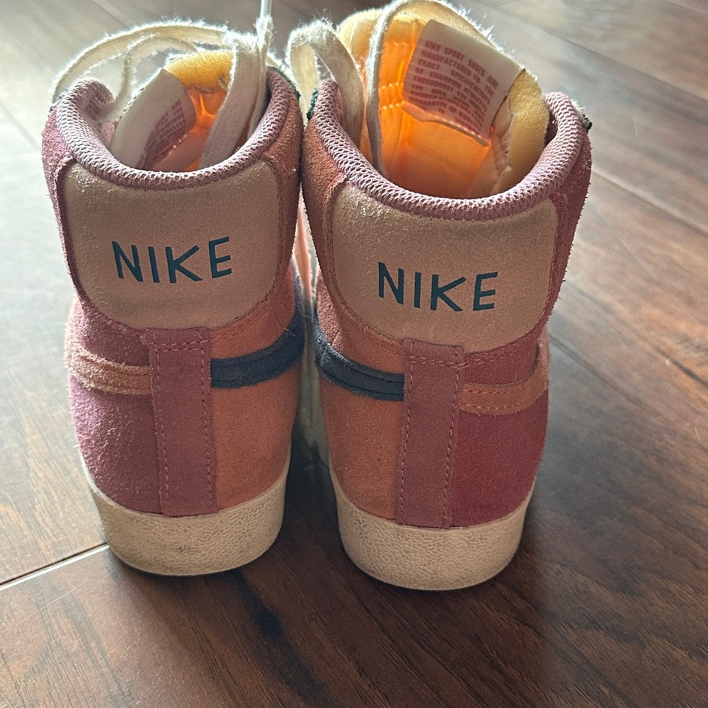 Nike Blazer Mid '77 - Picture 3 of 5